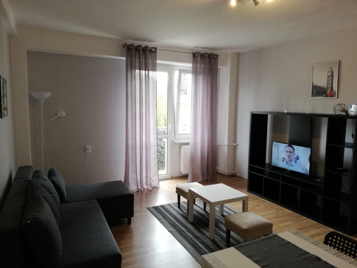 Apartament Grochowska 49 Grunwald Apartment *